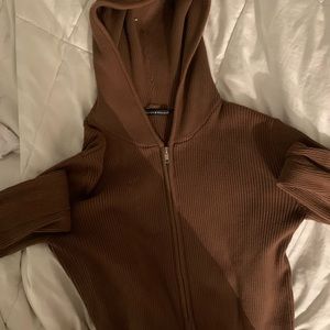Brandy Melville Brown Sweater